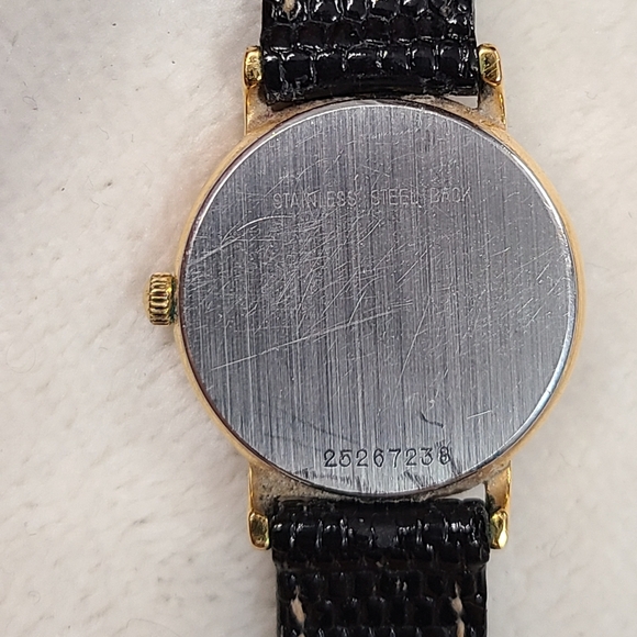 Vintage Longines Women's Gold Tone Quartz Movement Watch - Picture 2 of 5